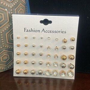 20 pair!! Gold and Silver tone Earrings